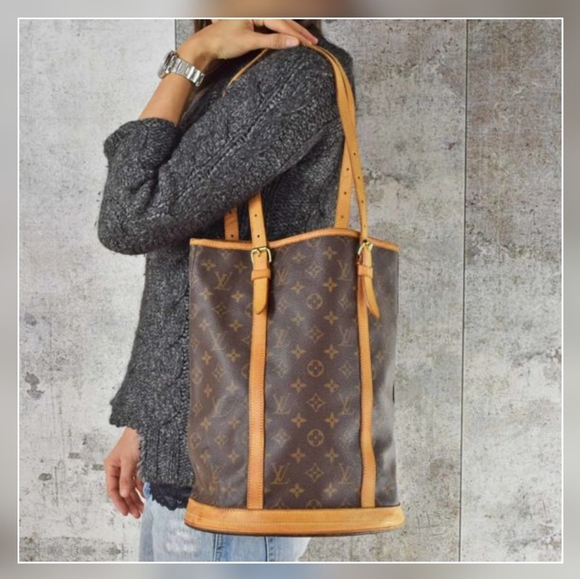 Louis Vuitton Handbags - Authentic Louis Vuitton Bucket GM